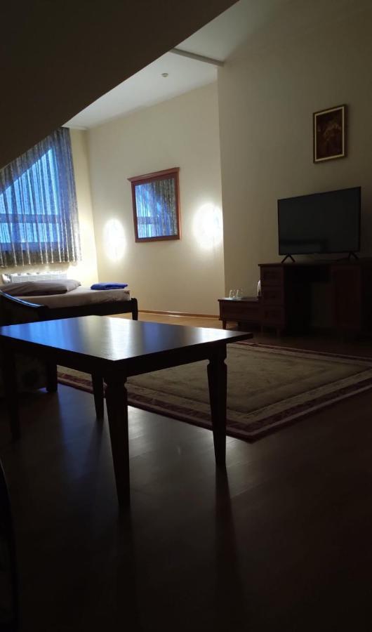 Bra Haus Hotel Branev Buitenkant foto