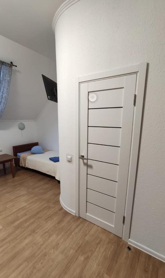 Bra Haus Hotel Branev Buitenkant foto