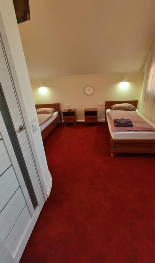 Bra Haus Hotel Branev Buitenkant foto