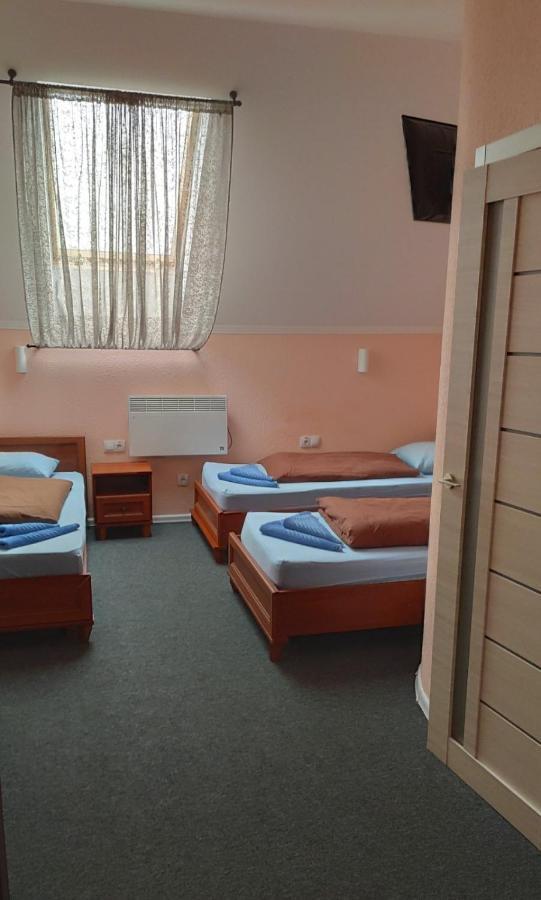 Bra Haus Hotel Branev Buitenkant foto